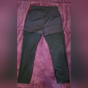 Alo Yoga High-Waist Sheer Capri Pants